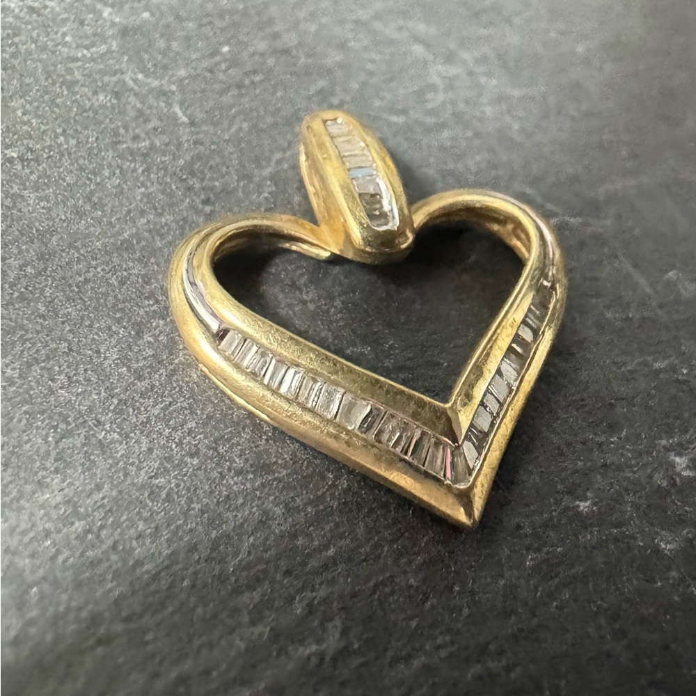 10 Karat Yellow Gold Simple Diamond
Baguette Open Heart Pendant